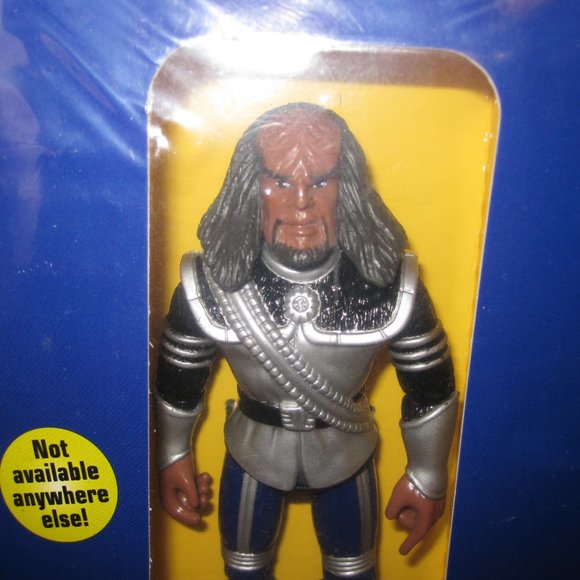 SALE!! star trek worf Klingon trilogy NIB with action figure. 9 - Picture 3 of 6